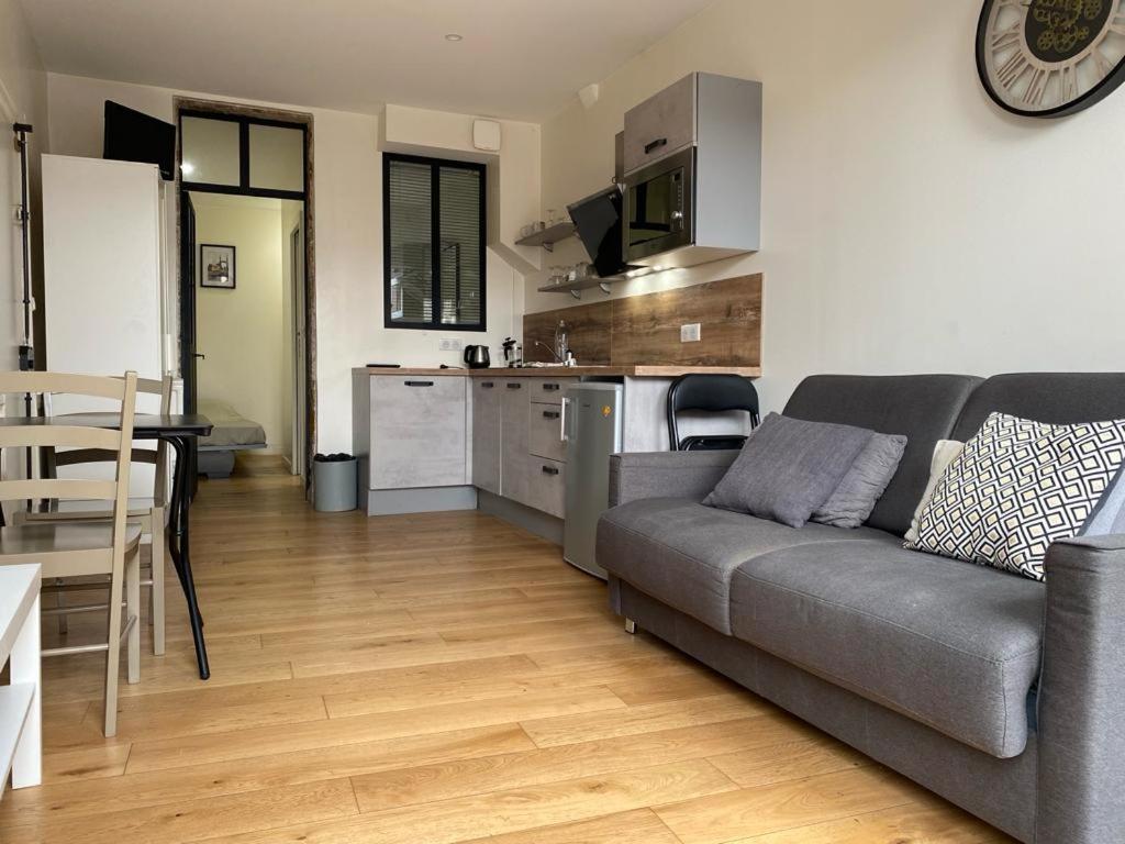 Lyon Standing Historic City Apartment מראה חיצוני תמונה